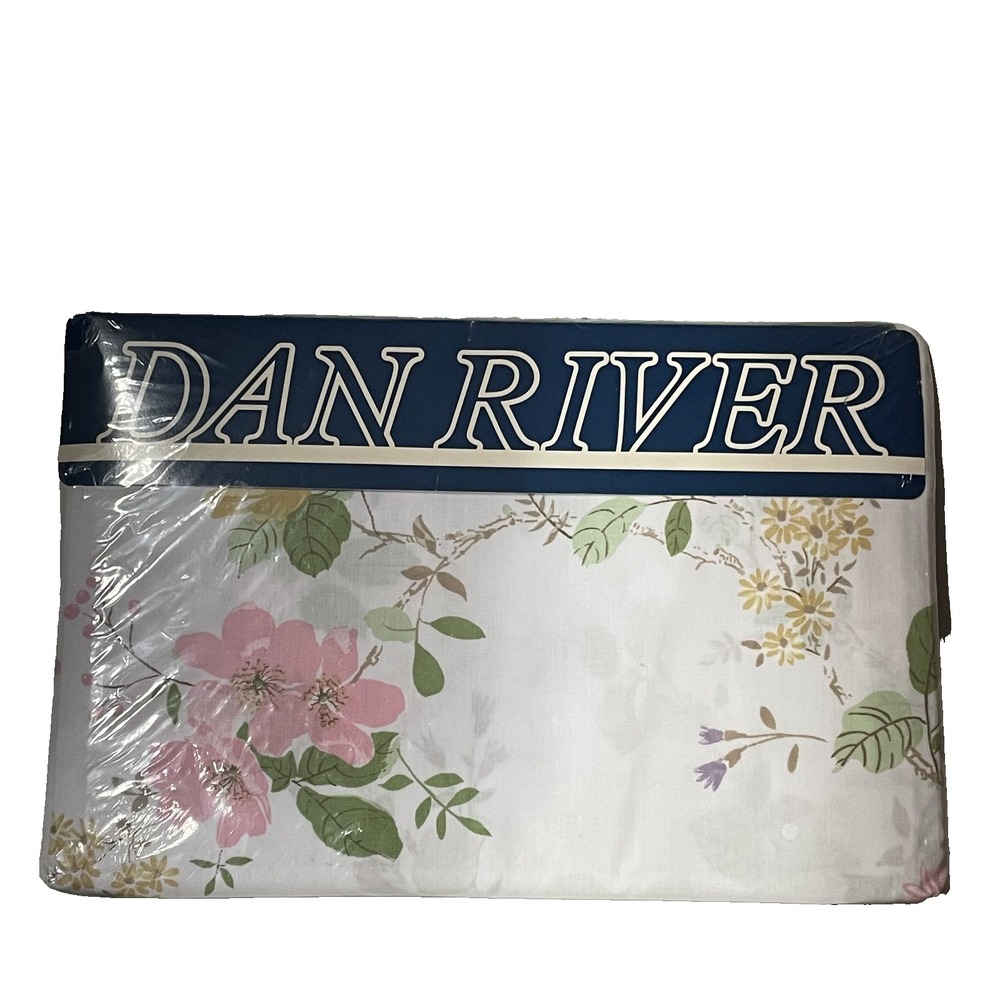 Dan River Double Flat Sheet 54x75 Purple‎ Pink Floral Cottagecore Mayfair NOS
